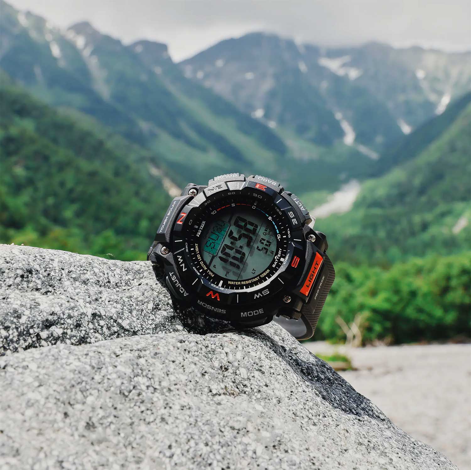 Японские наручные часы Casio Pro Trek PRG-340-1E с хронографом