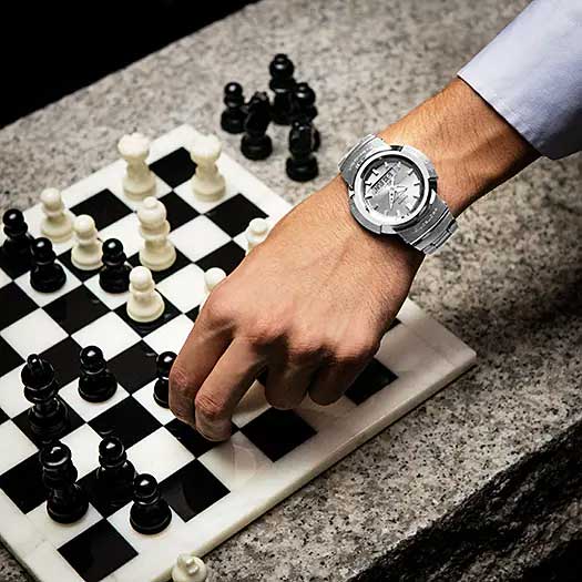 Японские наручные часы Casio G-SHOCK AWM-500D-1A8 с хронографом