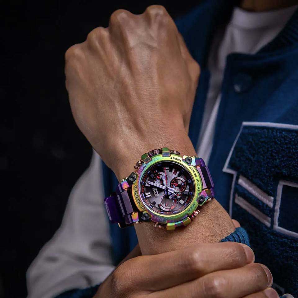 Японские наручные часы Casio G-SHOCK MTG-B3000PRB-1AER с хронографом