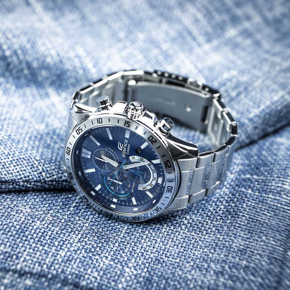 Японские наручные часы Casio Edifice EFV-620D-2AVUEF с хронографом