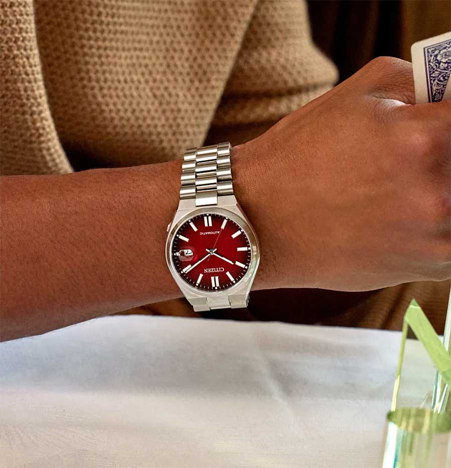 Японские наручные часы CITIZEN  NJ0150-56W