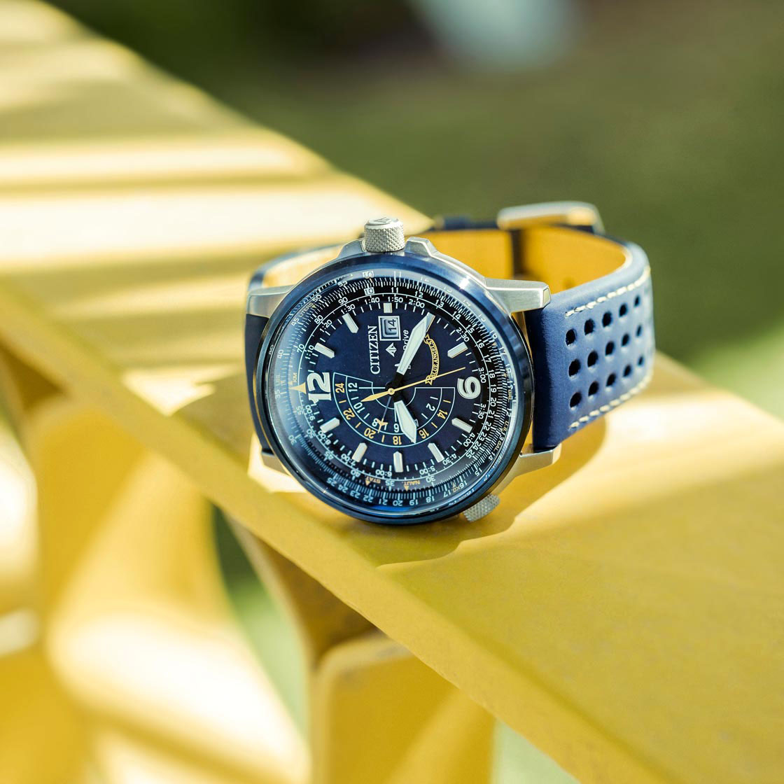 Японские наручные часы Citizen BJ7007-02L