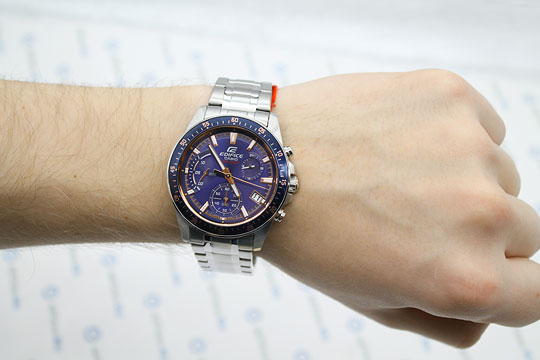 Японские наручные часы CASIO EDIFICE EFV-540D-2A