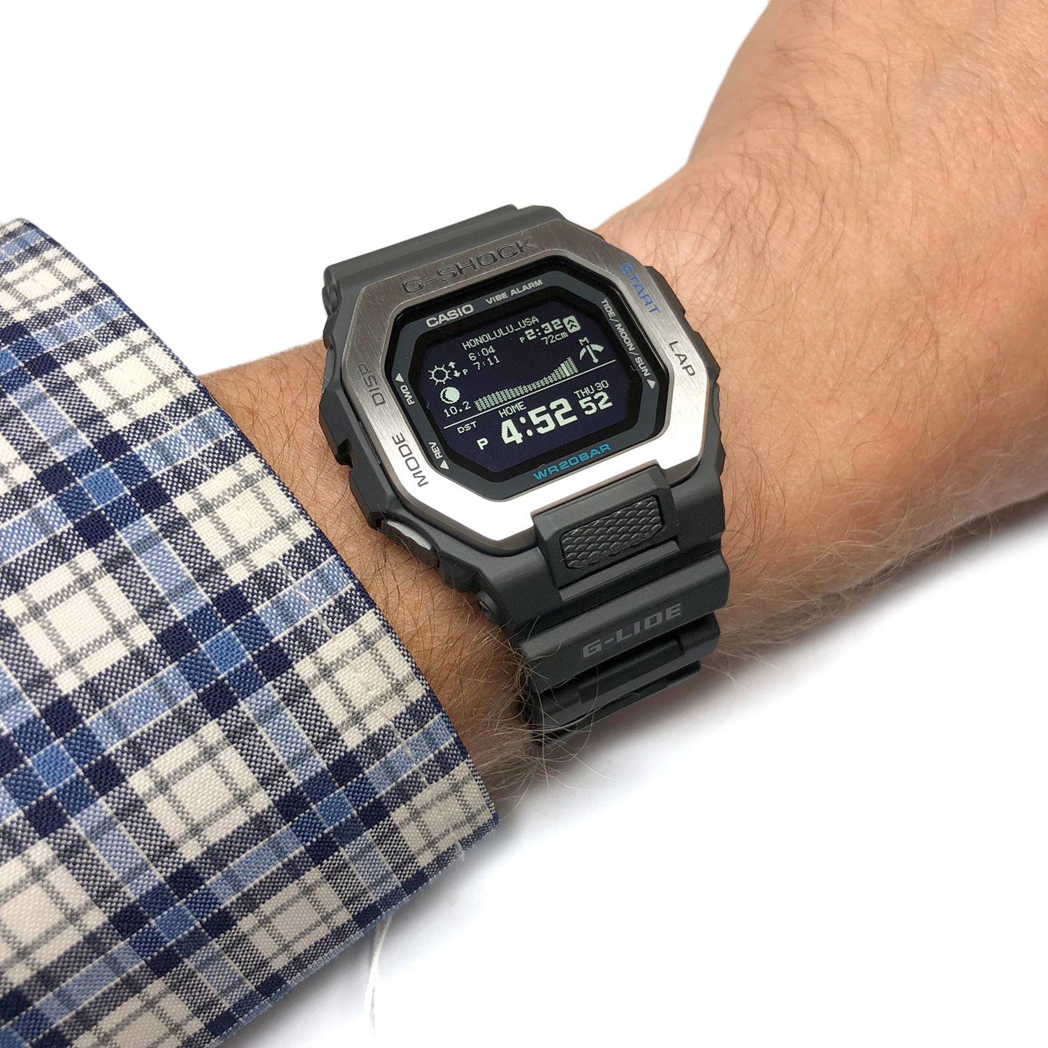 Японские спортивные наручные часы Casio G-SHOCK GBX-100-1 с хронографом