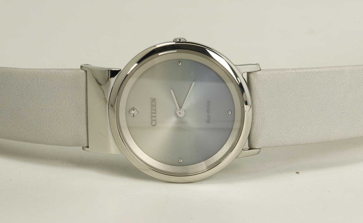 Японские титановые наручные часы Citizen EG7070-14A