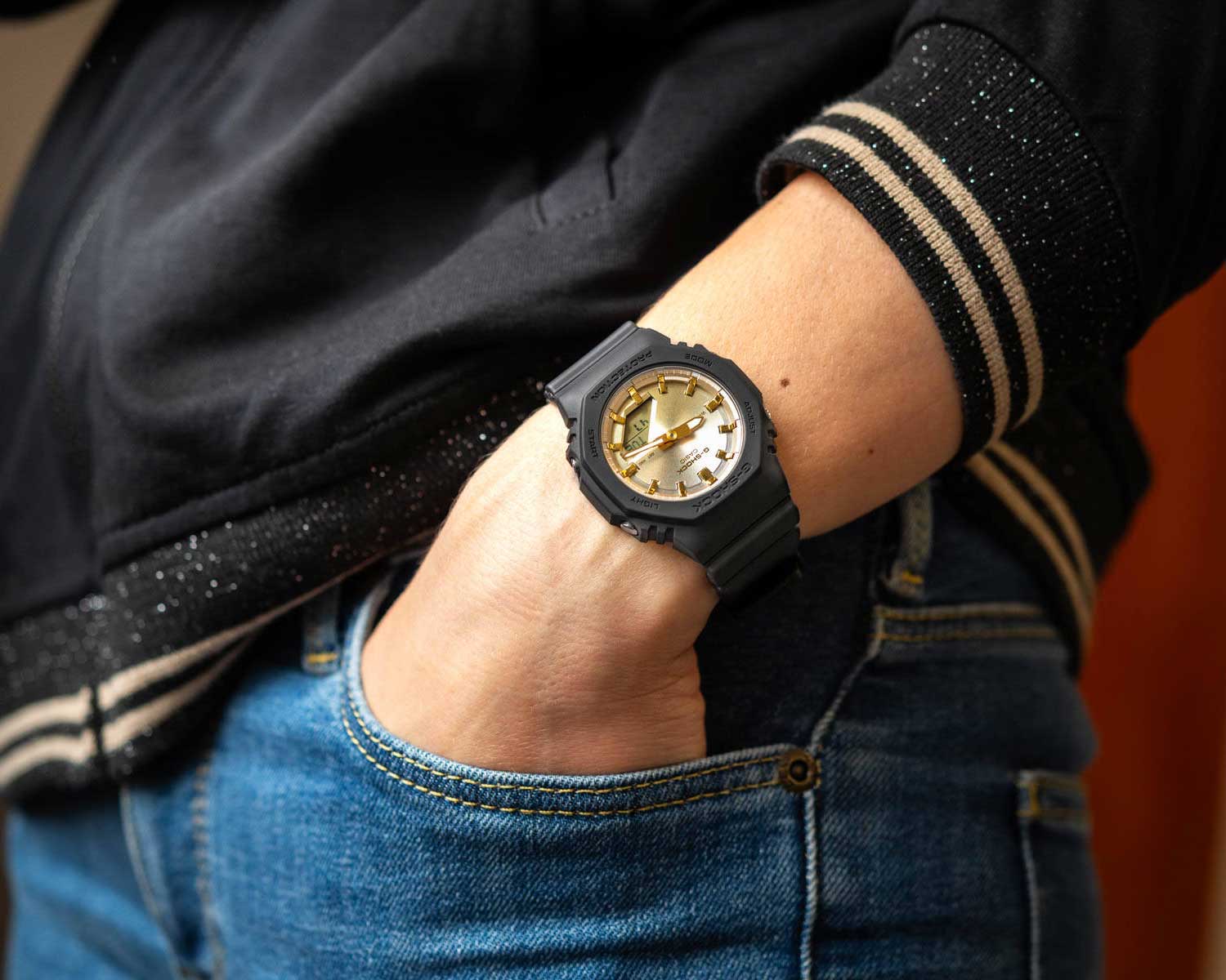 Японские наручные часы CASIO G-SHOCK GMA-P2100SG-1A