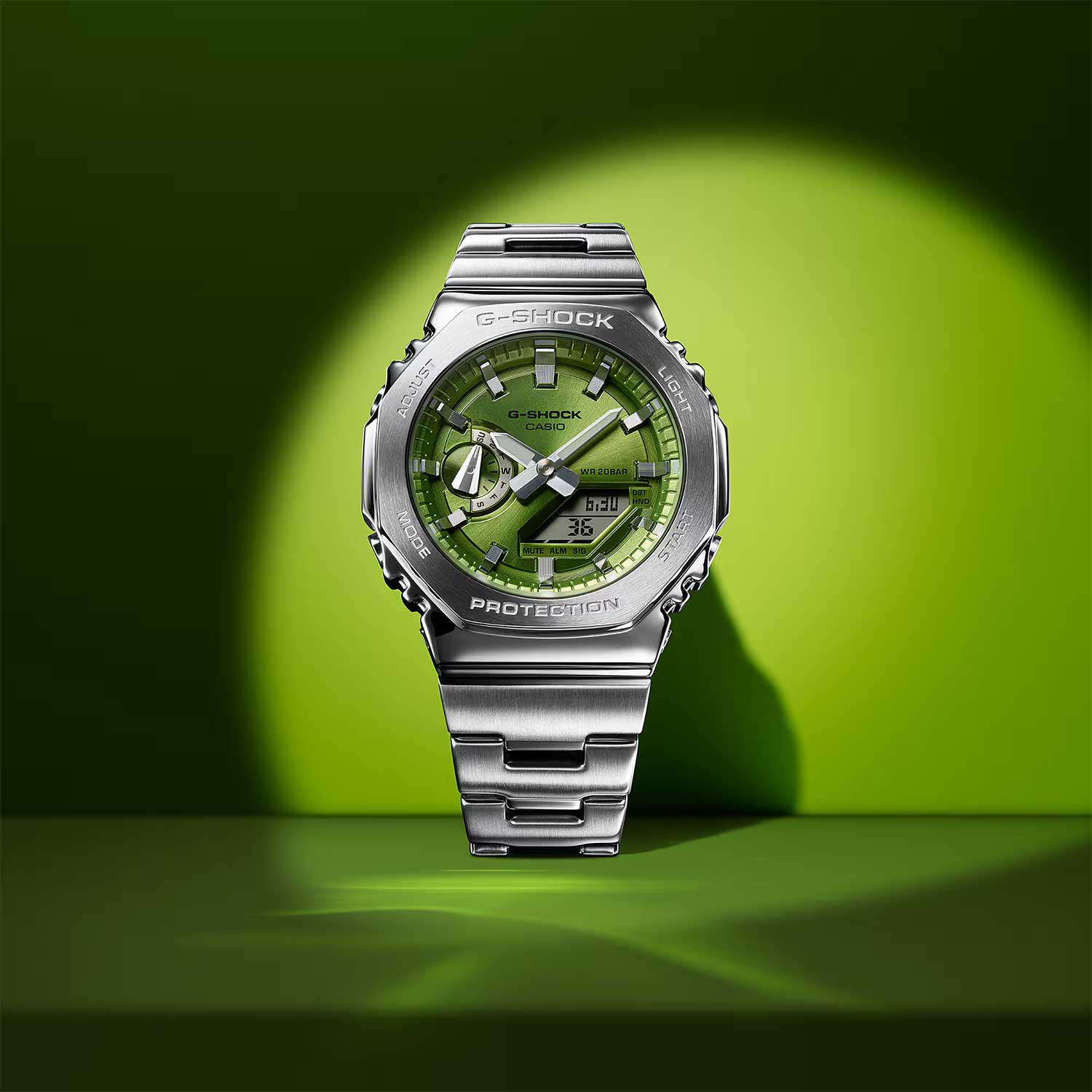 Японские наручные часы CASIO G-SHOCK GM-2110D-3A