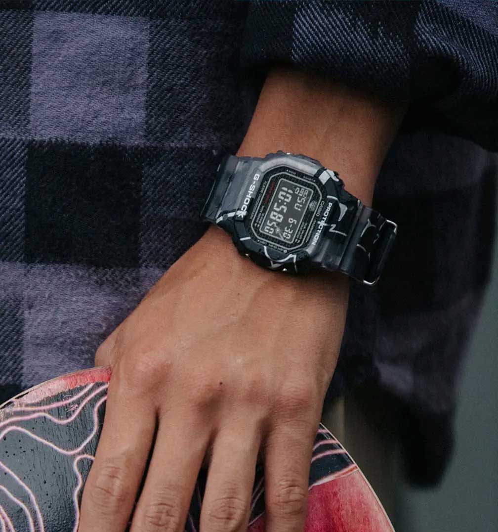 Японские наручные часы CASIO G-SHOCK DW-5000SS-1