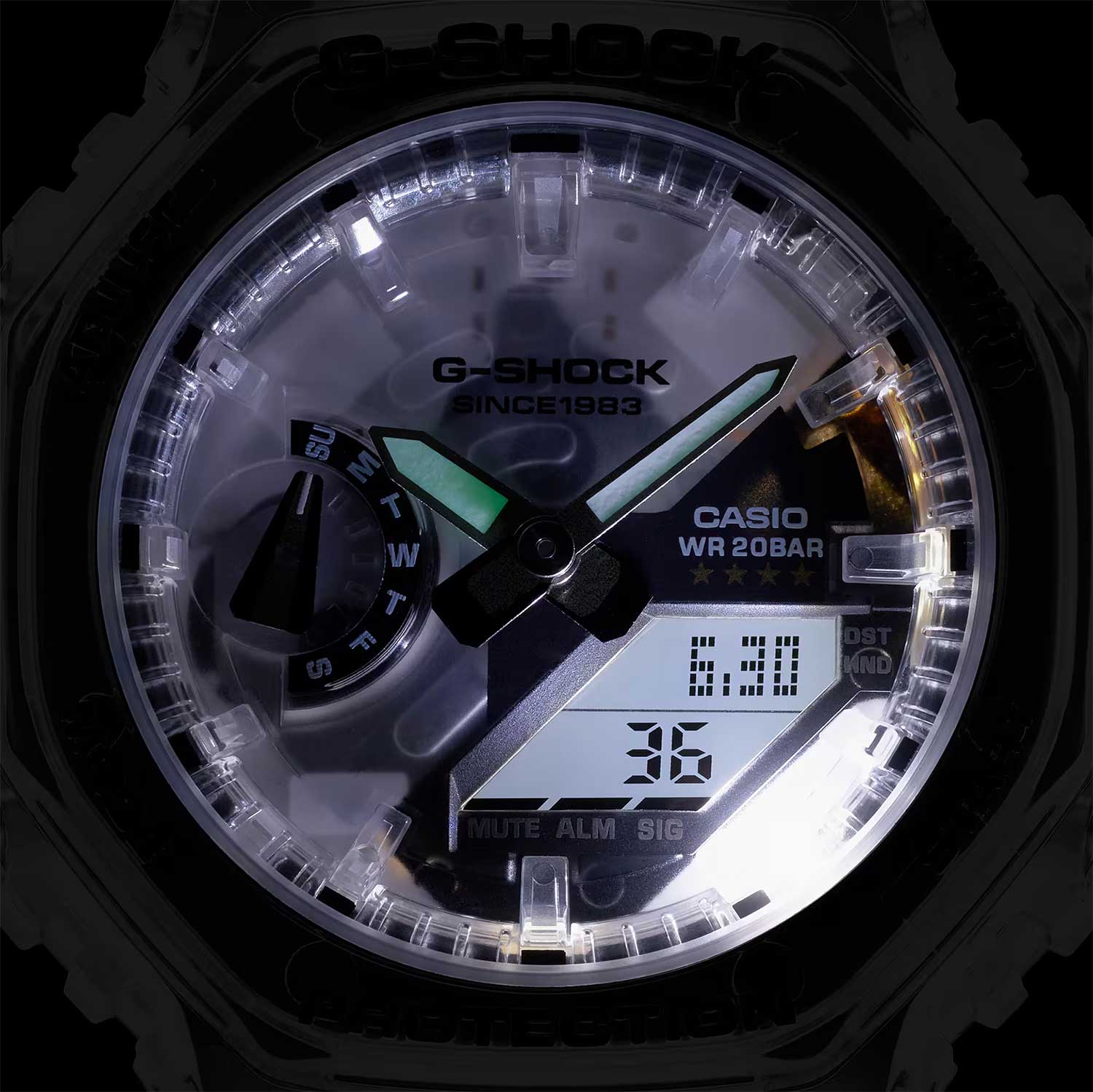 Японские наручные часы Casio G-SHOCK GMA-S2140RX-7A с хронографом