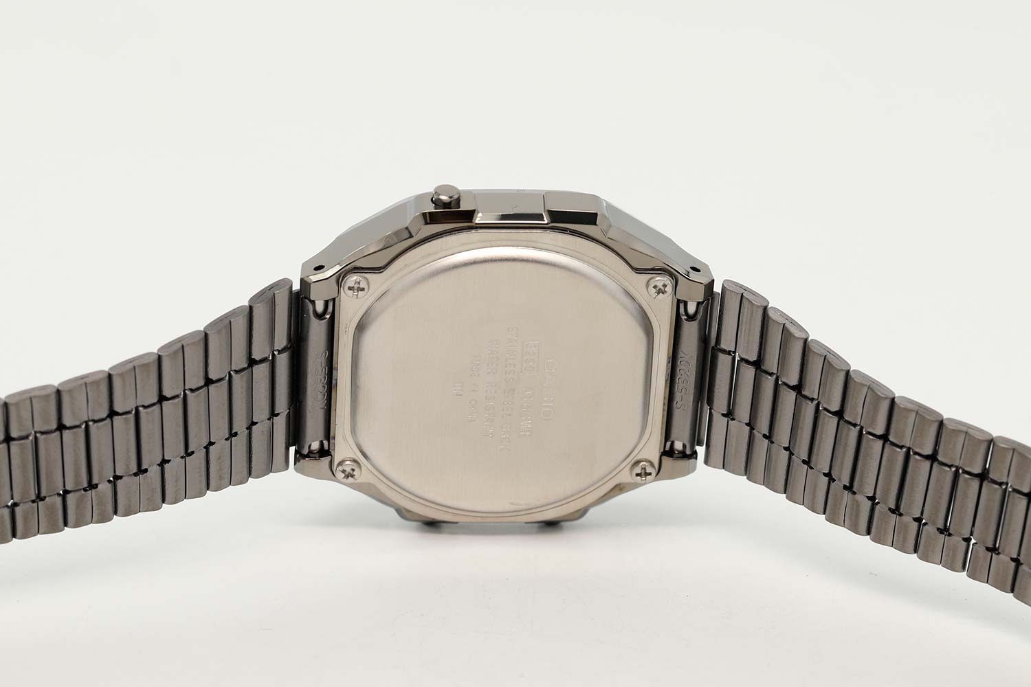 Японские наручные часы Casio Vintage A168WEGG-1AEF с хронографом