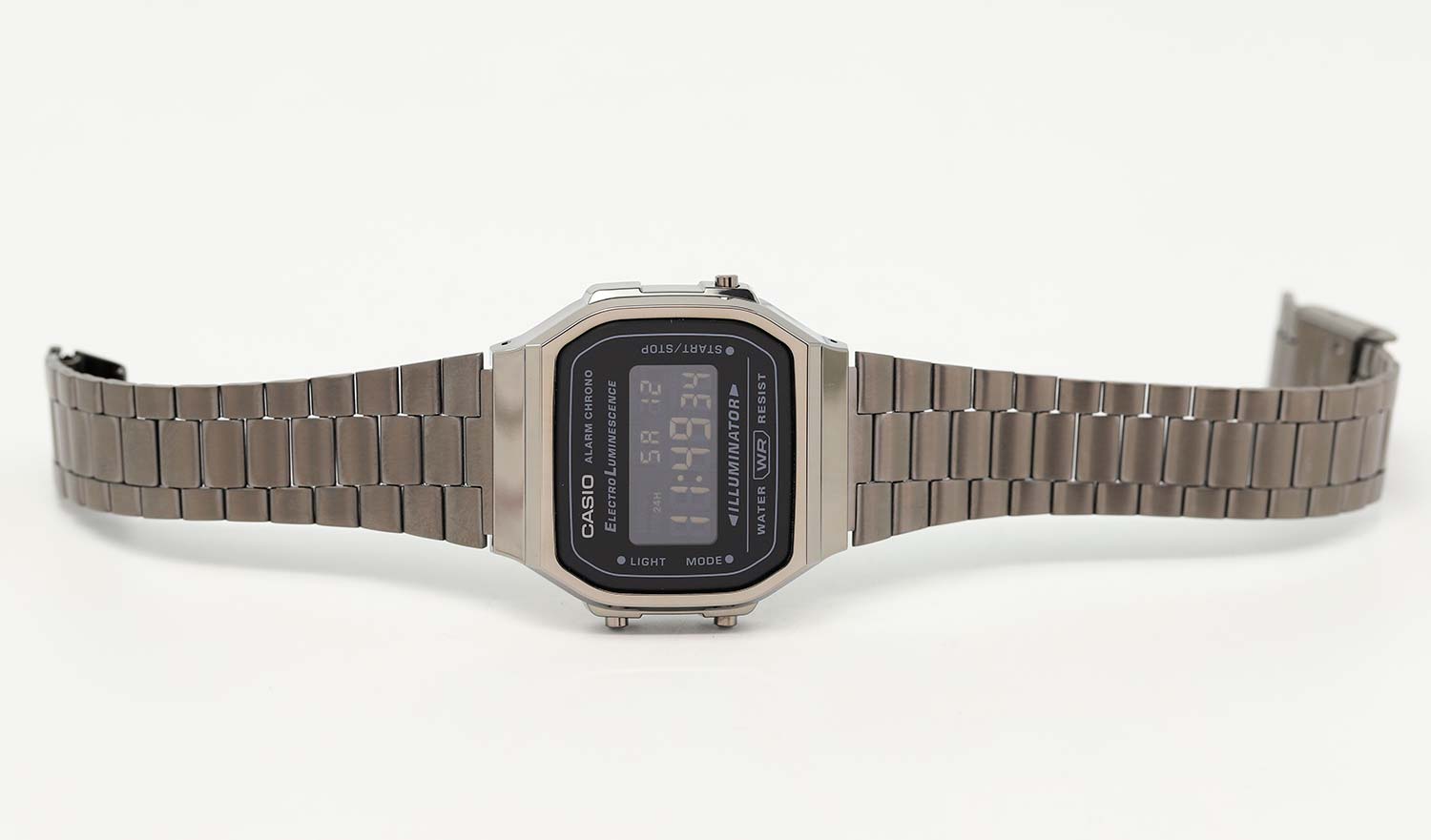 Японские наручные часы Casio Vintage A168WEGG-1BEF с хронографом