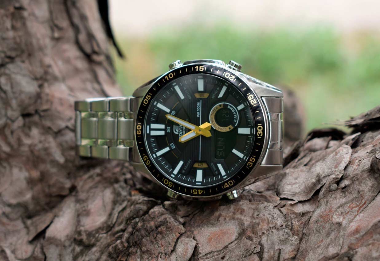 Японские наручные часы CASIO EDIFICE EFV-C100D-1B