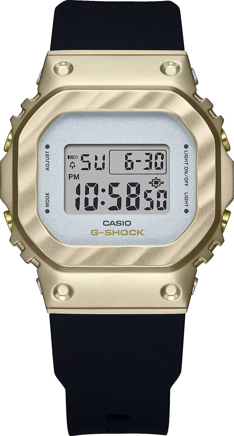 Японские наручные часы CASIO G-SHOCK GM-S5600BC-1