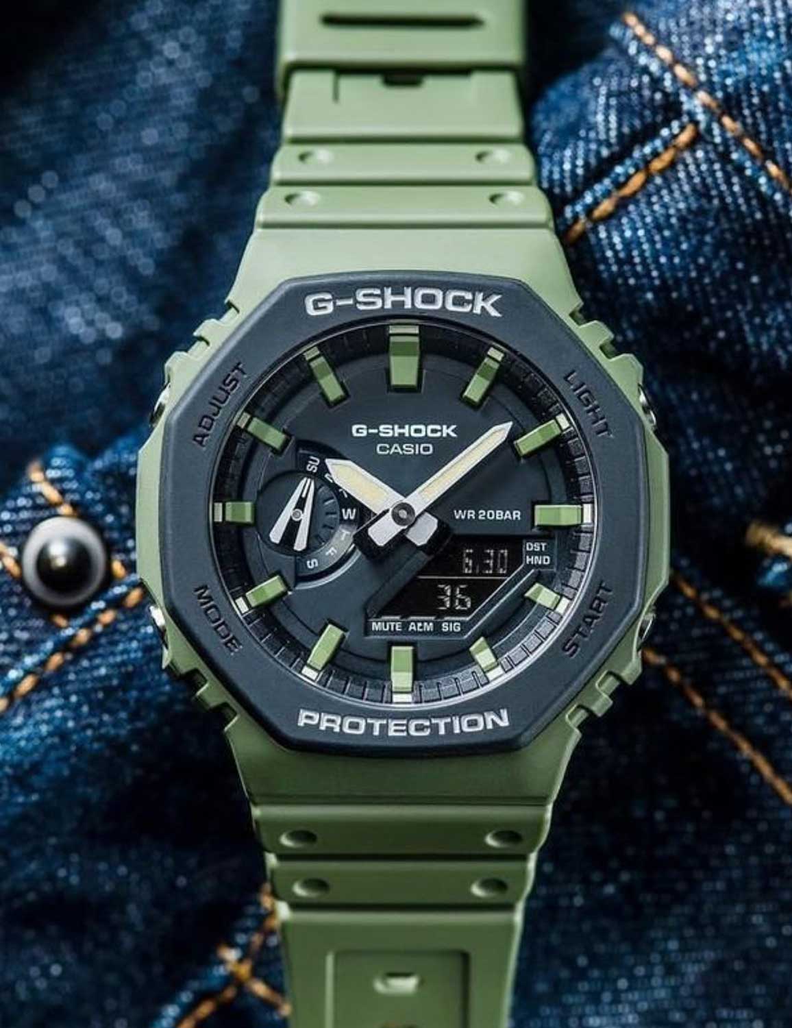 Японские наручные часы Casio G-SHOCK GA-2110SU-3AER с хронографом