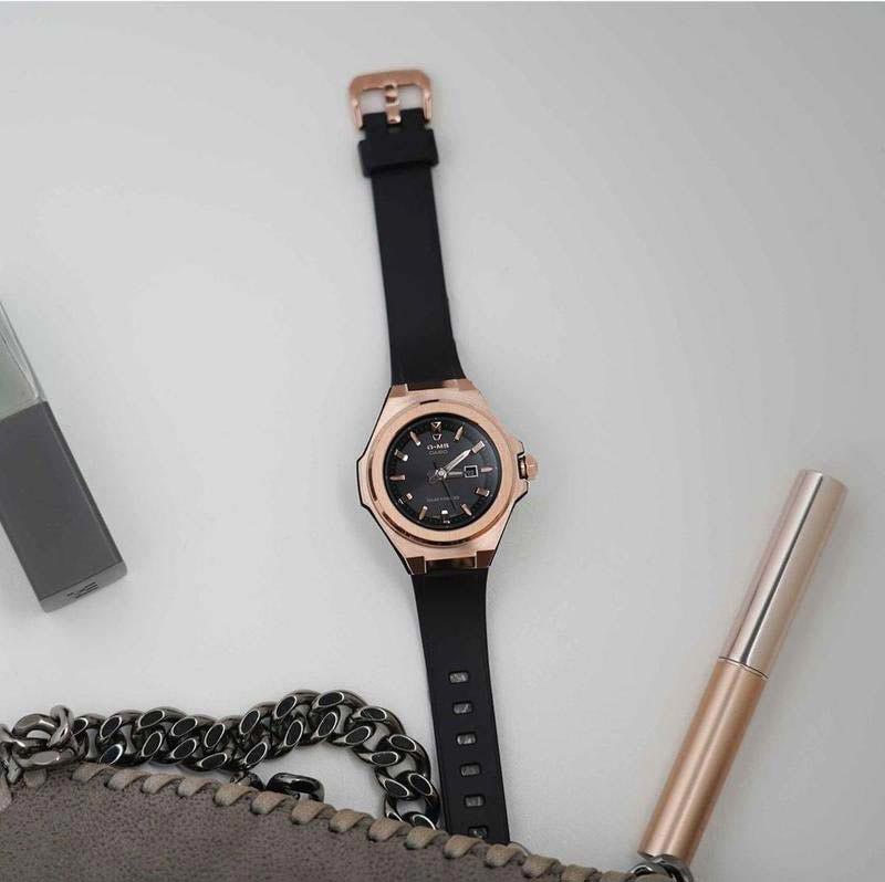 Японские наручные часы Casio Baby-G MSG-S500G-1AER