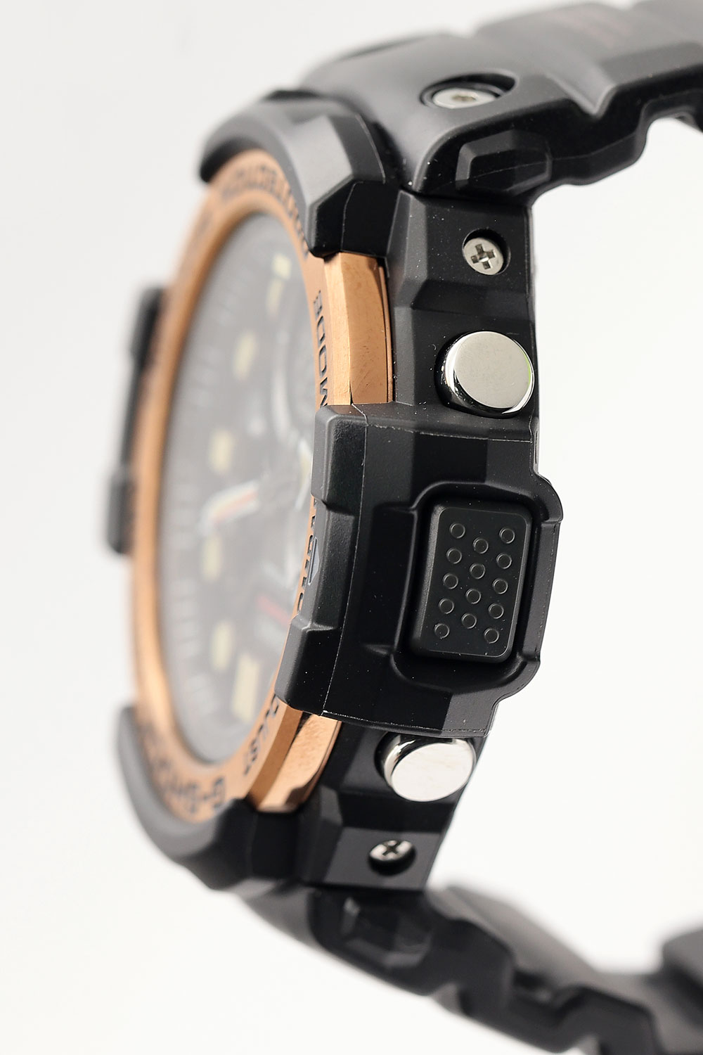 Японские наручные часы Casio G-SHOCK GN-1000RG-1A с хронографом