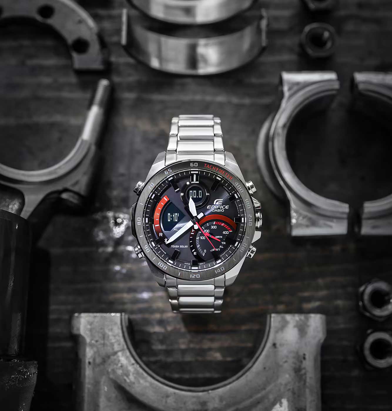 Японские наручные часы Casio Edifice ECB-900DB-1AER с хронографом