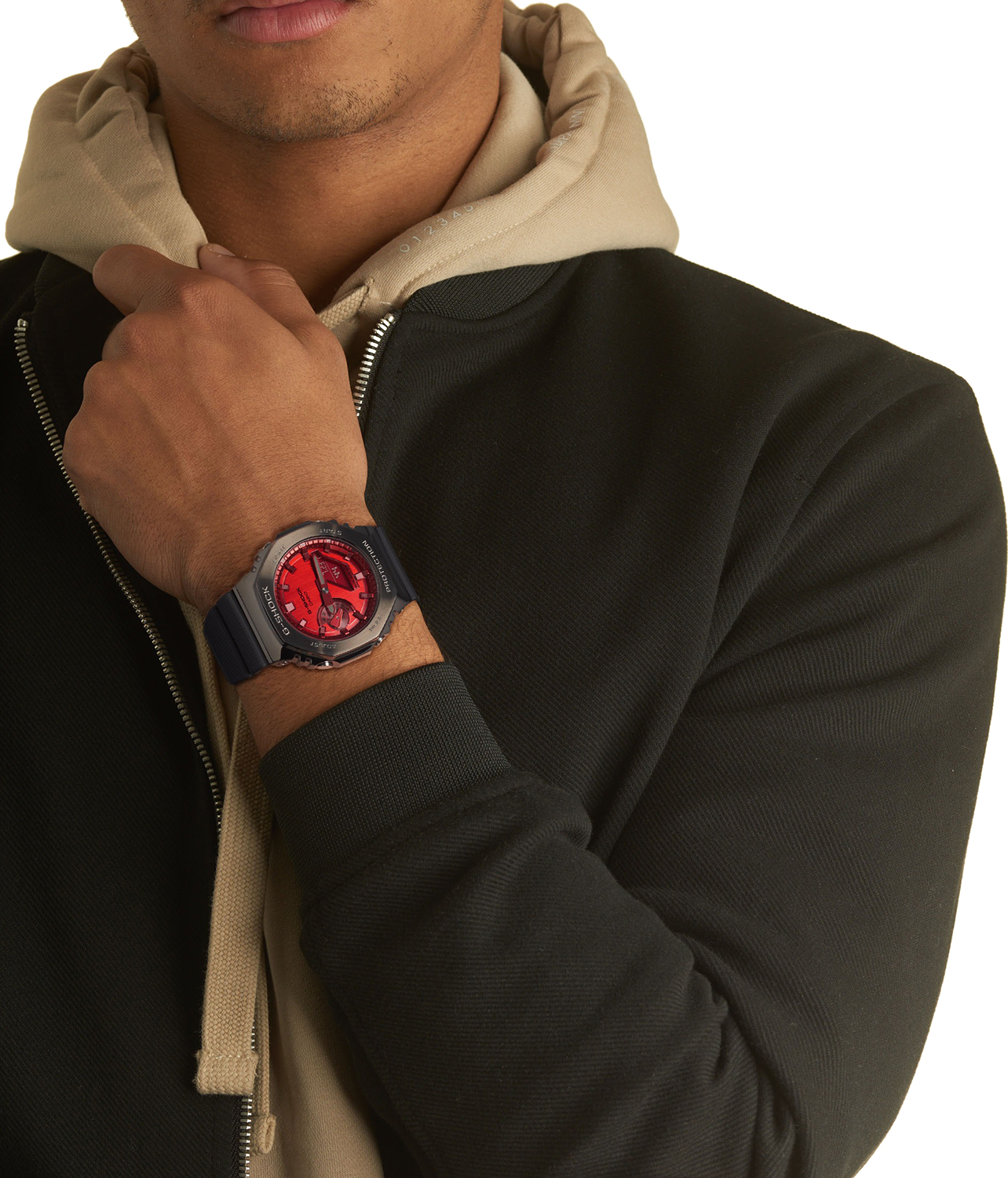 Японские наручные часы Casio G-SHOCK GM-2100B-4AER с хронографом