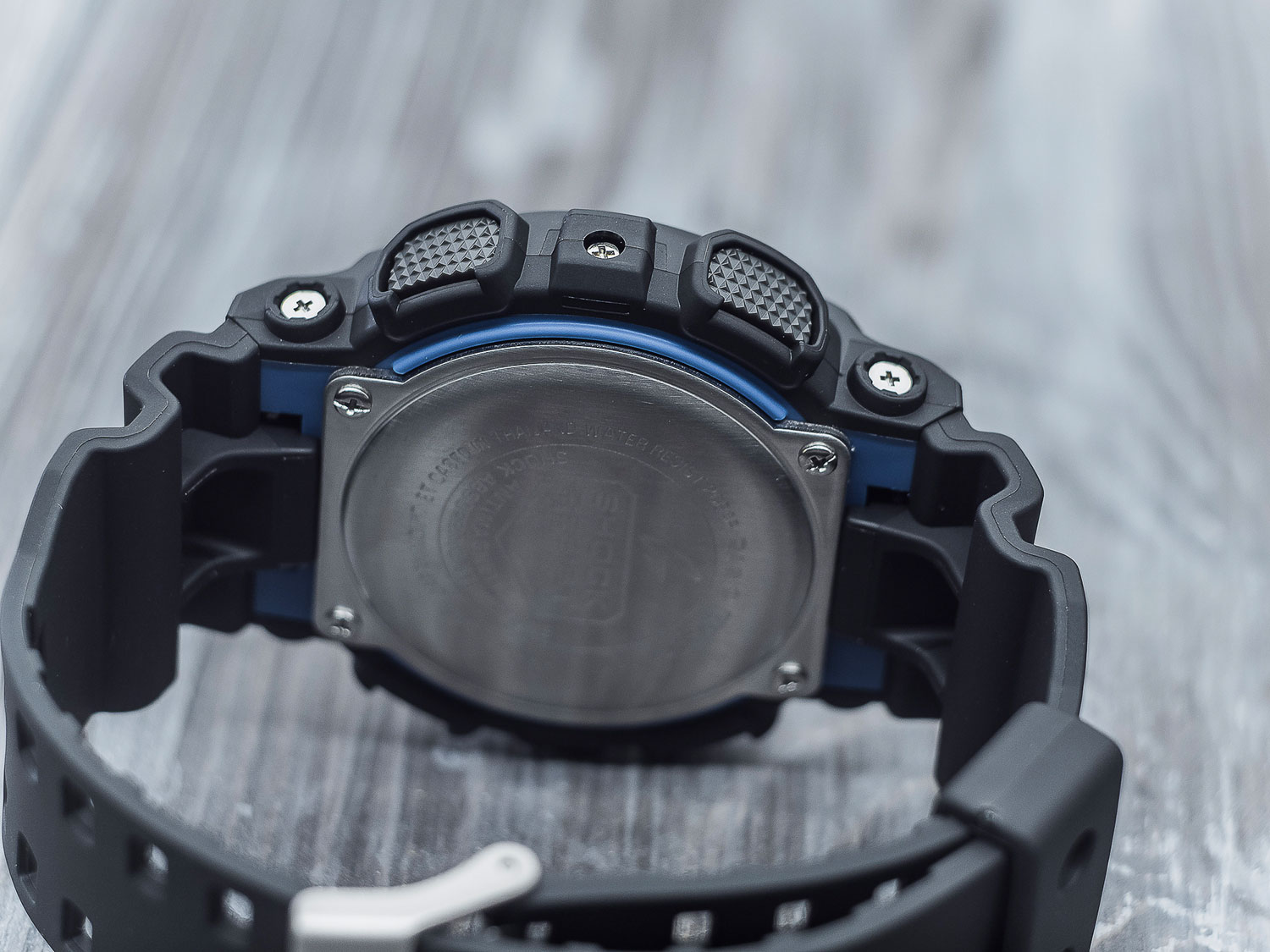 Японские наручные часы CASIO G-SHOCK GA-100-1A2