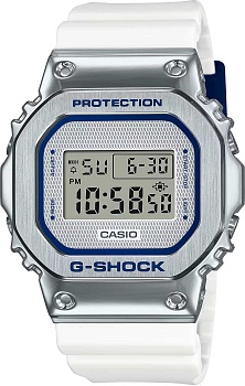 Японские наручные часы Casio G-SHOCK GM-5600LC-7E с хронографом