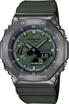 Японские наручные часы Casio G-SHOCK GM-2100B-3AER с хронографом