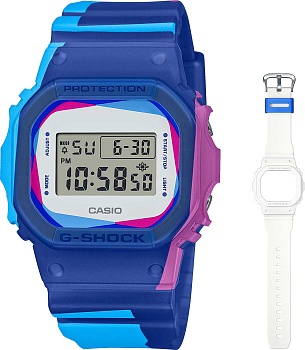 Японские наручные часы Casio G-SHOCK DWE-5600PR-2E с хронографом